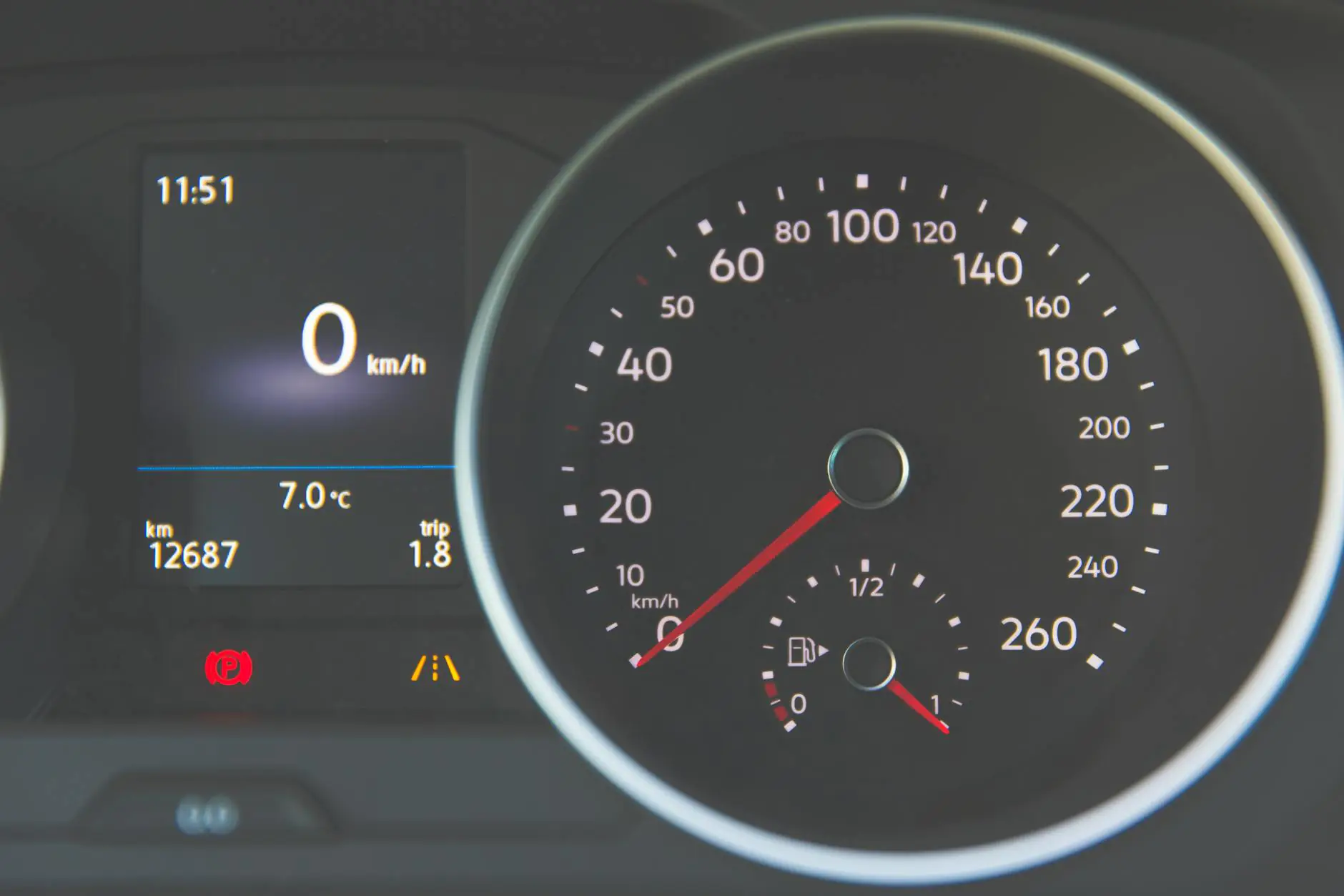 dashboard speedometer gauge fuel